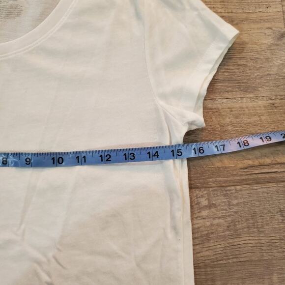 No boundaries large womens white basic tee - Picture 4 of 5